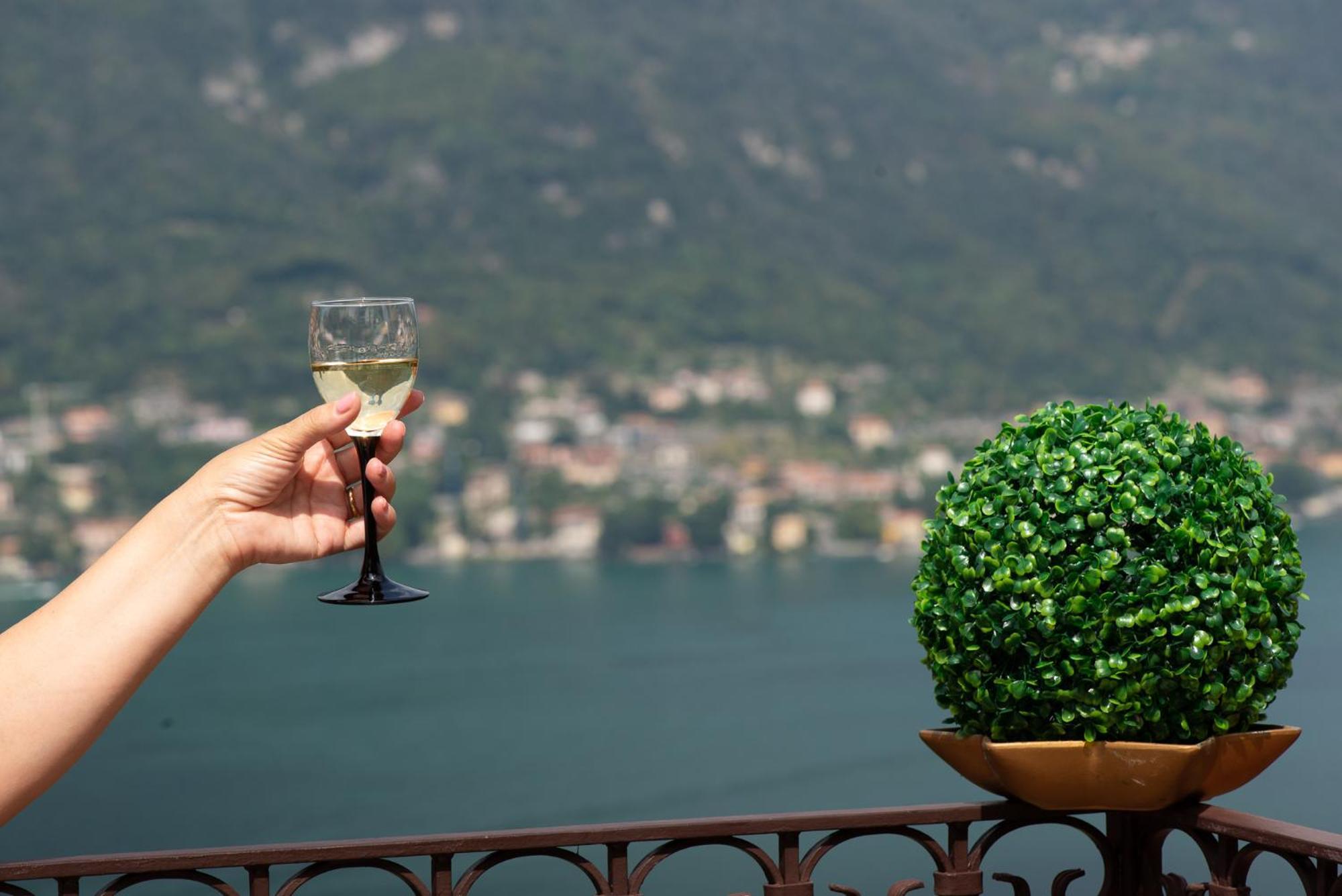 Appartamento "Bella Vista" Sul Lago Di Como Faggeto Lario Ngoại thất bức ảnh